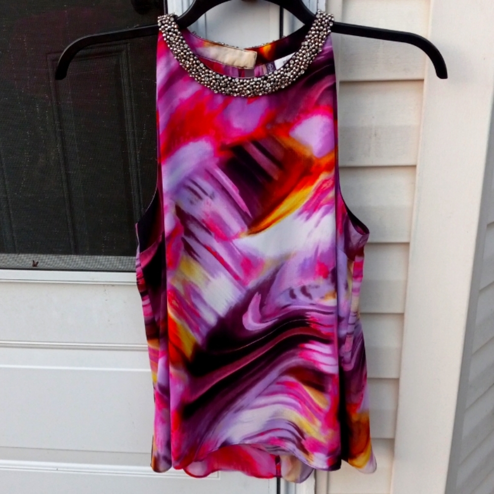 Beautiful bright and colorful J-Lo sleeveless blouse